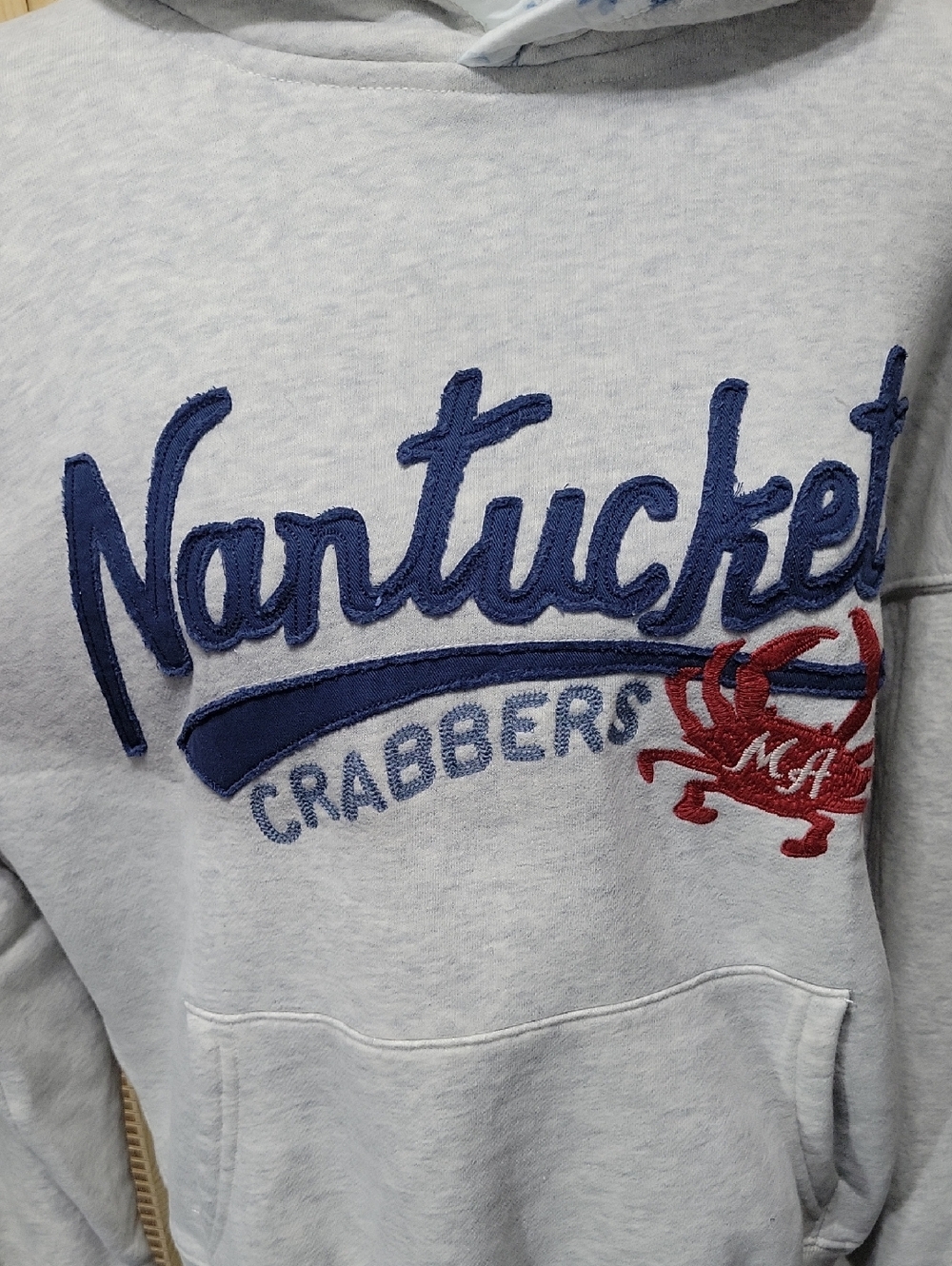 NWT Abercrombie & Fitch Nantucket Crabbers Hoodie - Small - Picture 2 of 10